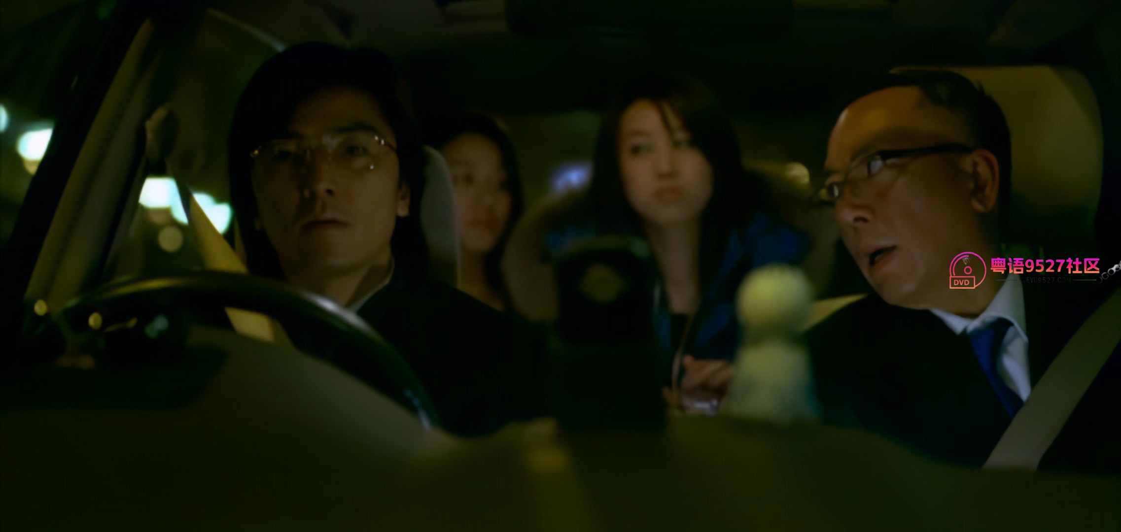 亲密1080.mkv_20250803_112653.872.jpg